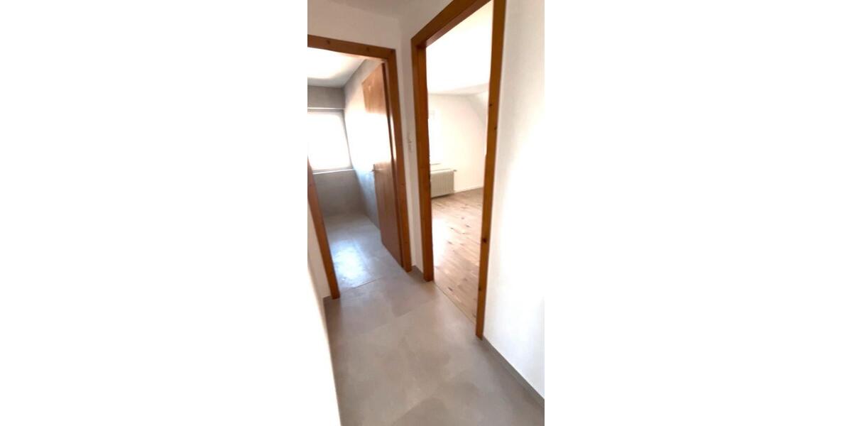 Etagenwohnung Dortmund Hombruch - 3 Zimmer, 90 m&sup2;, 800&euro; | Angebot:25660340