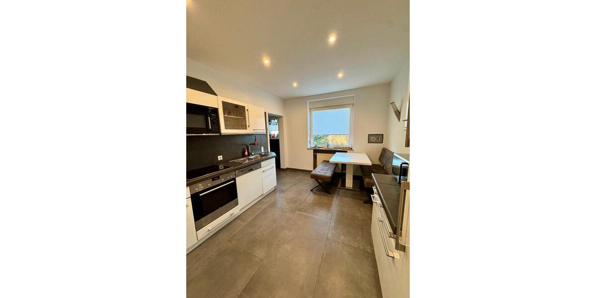 Doppelhaushälfte Bergkamen - 4 Zimmer, 160 m&sup2;, 390.000&euro; | Angebot:26122099