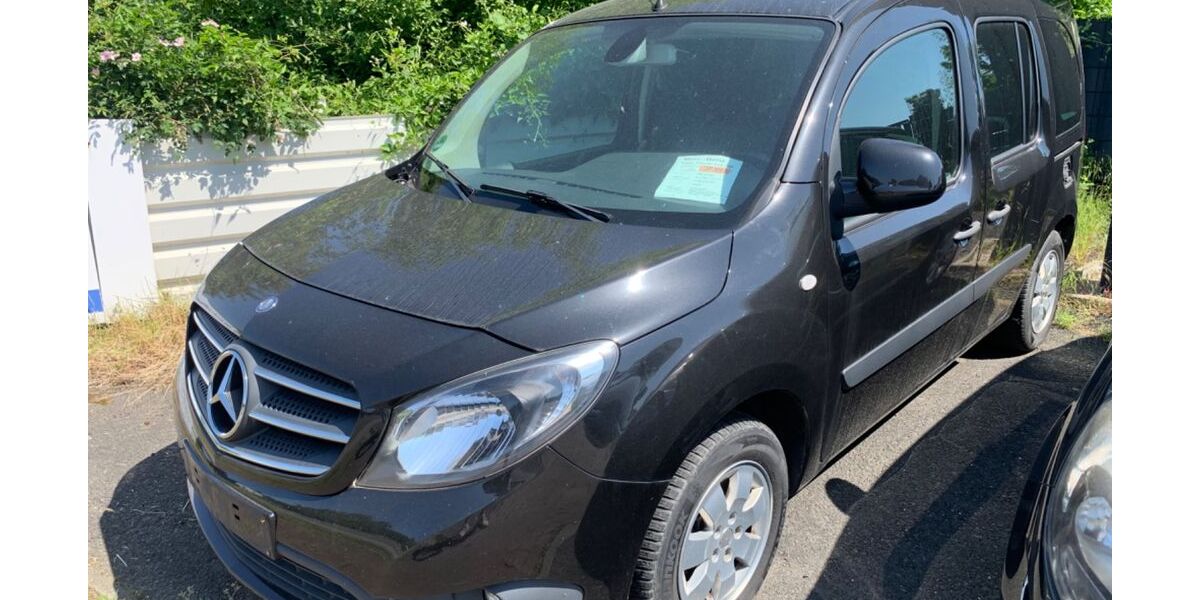 Mercedes-Benz Citan 175.000 km 6.999 &euro; Bergkamen 59192