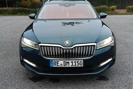 Skoda Superb 254.000 km 14.999 &euro; Recklinghausen 45661