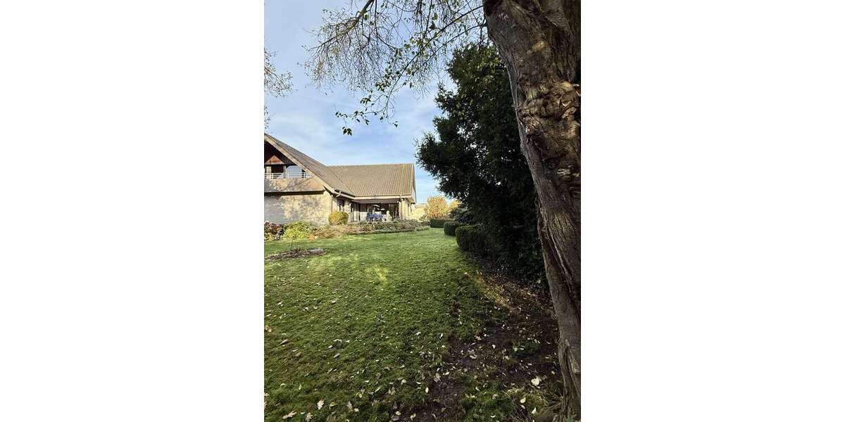 Einfamilienhaus Dülmen - 8 Zimmer, 307 m&sup2;, 435.000&euro; | Angebot:23745429