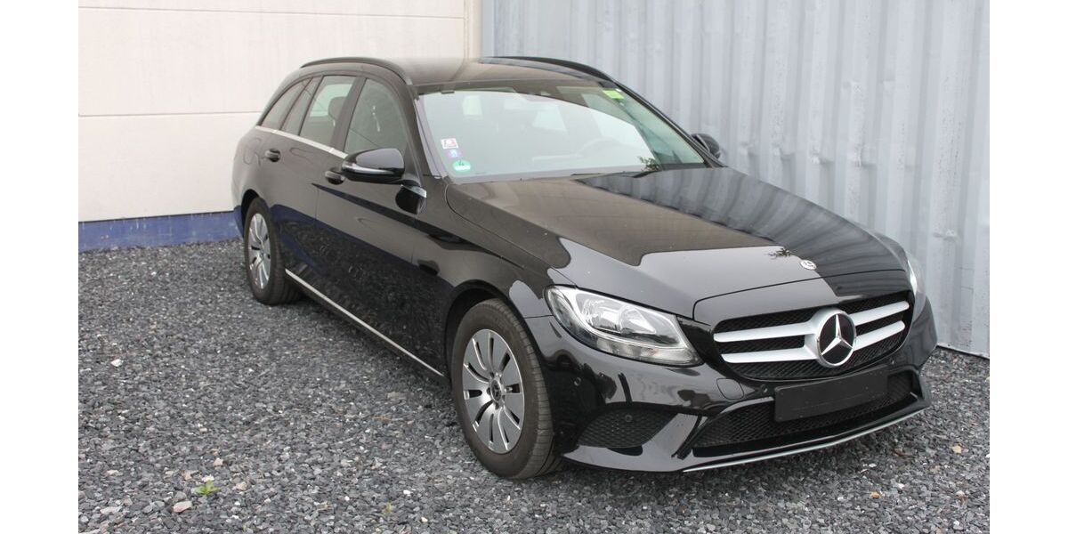 Mercedes-Benz C 220 194.000 km 14.950 &euro; Hamm 59067