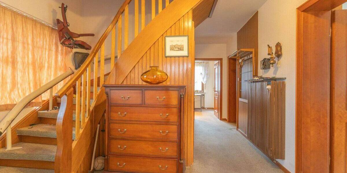Einfamilienhaus Menden Mitte - 5 Zimmer, 122 m&sup2;, 215.000&euro; | Angebot:26486387