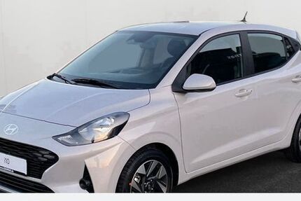 Hyundai i10 8.330 km 16.390 &euro; Lüdinghausen 59348