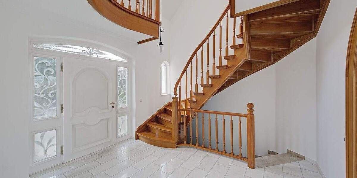 Etagenwohnung Herdecke - 4 Zimmer, 175 m&sup2;, 2.750&euro; | Angebot:25685362