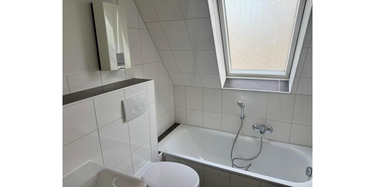 Dachgeschoßwohnung Dortmund Hombruch - 3 Zimmer, 70 m&sup2;, 740&euro; | Angebot:23345872