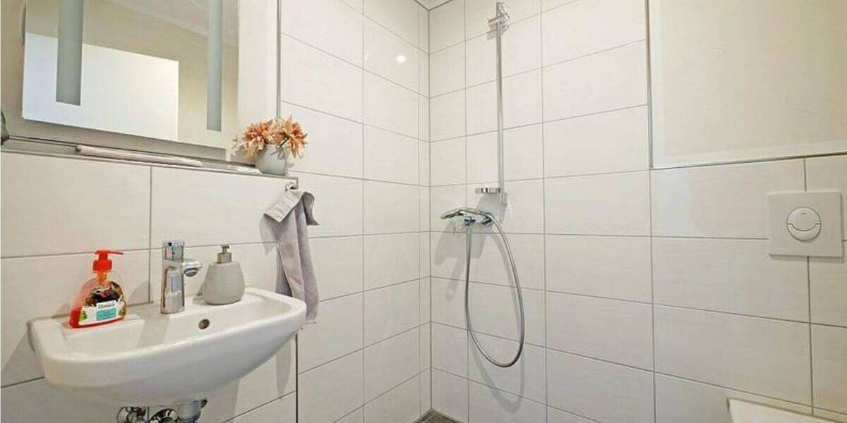 Etagenwohnung Bochum Stiepel - 4 Zimmer, 110 m&sup2;, 449.000&euro; | Angebot:26730927