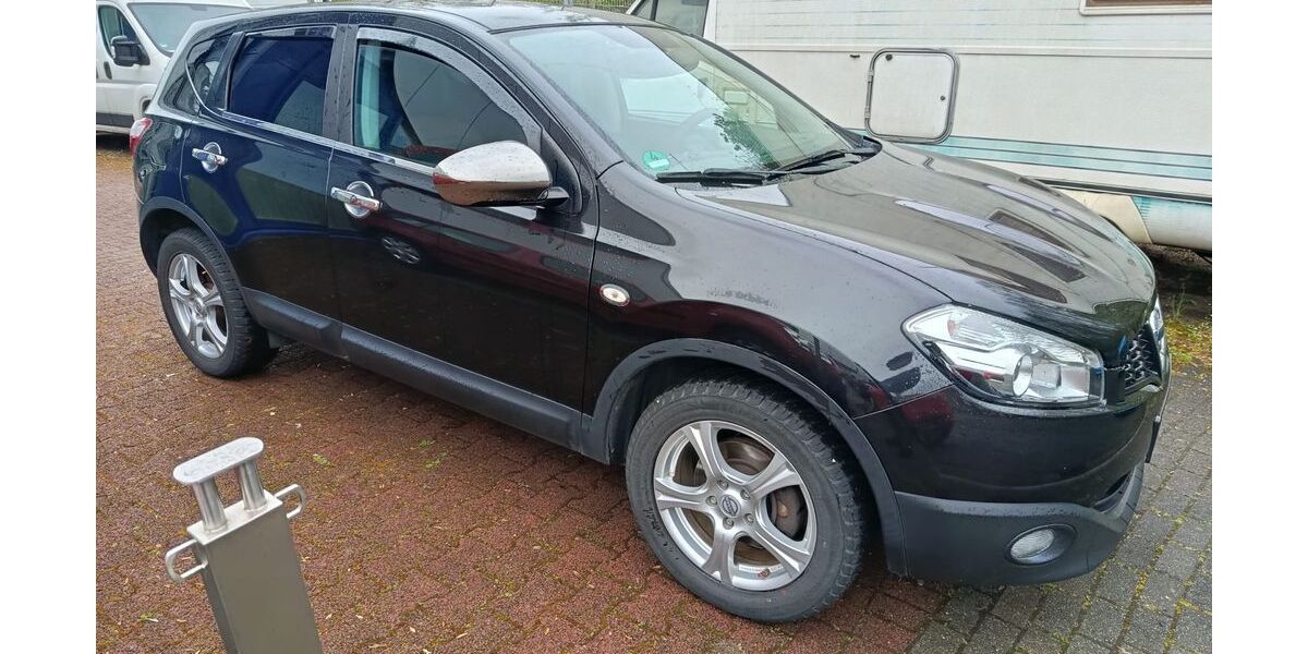 Nissan Qashqai 188.000 km 5.990 &euro; Recklinghausen 45659
