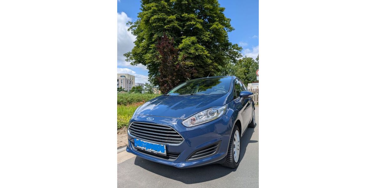 Ford Fiesta 49.000 km 5.500 &euro; Marl 45772