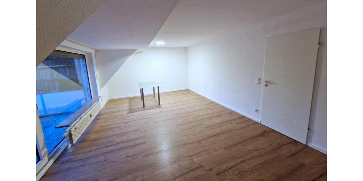 Dachgeschoßwohnung Oer-Erkenschwick Erkenschwick - 3 Zimmer, 95 m&sup2;, 800&euro; | Angebot:25635947