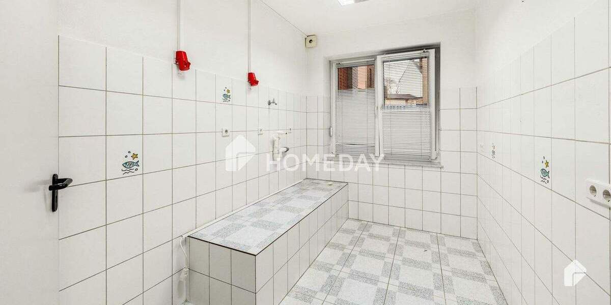 Etagenwohnung Wetter (Ruhr) Alt-Wetter - 6 Zimmer, 228 m&sup2;, 198.000&euro; | Angebot:25798392