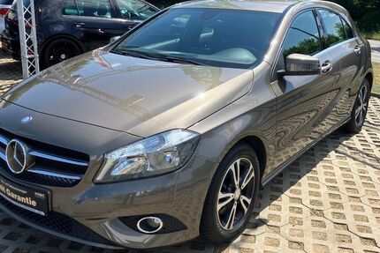 Mercedes-Benz A 180 141.745 km 12.290 &euro; Lünen 44536