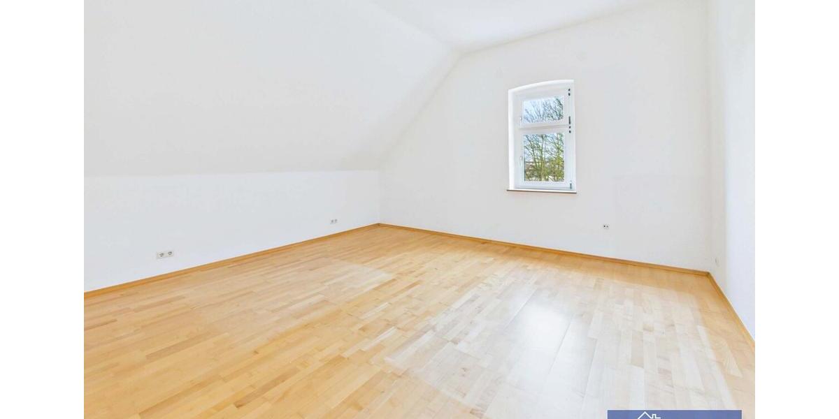 Dachgeschoßwohnung Waltrop - 4 Zimmer, 128 m&sup2;, 1.250&euro; | Angebot:24737473
