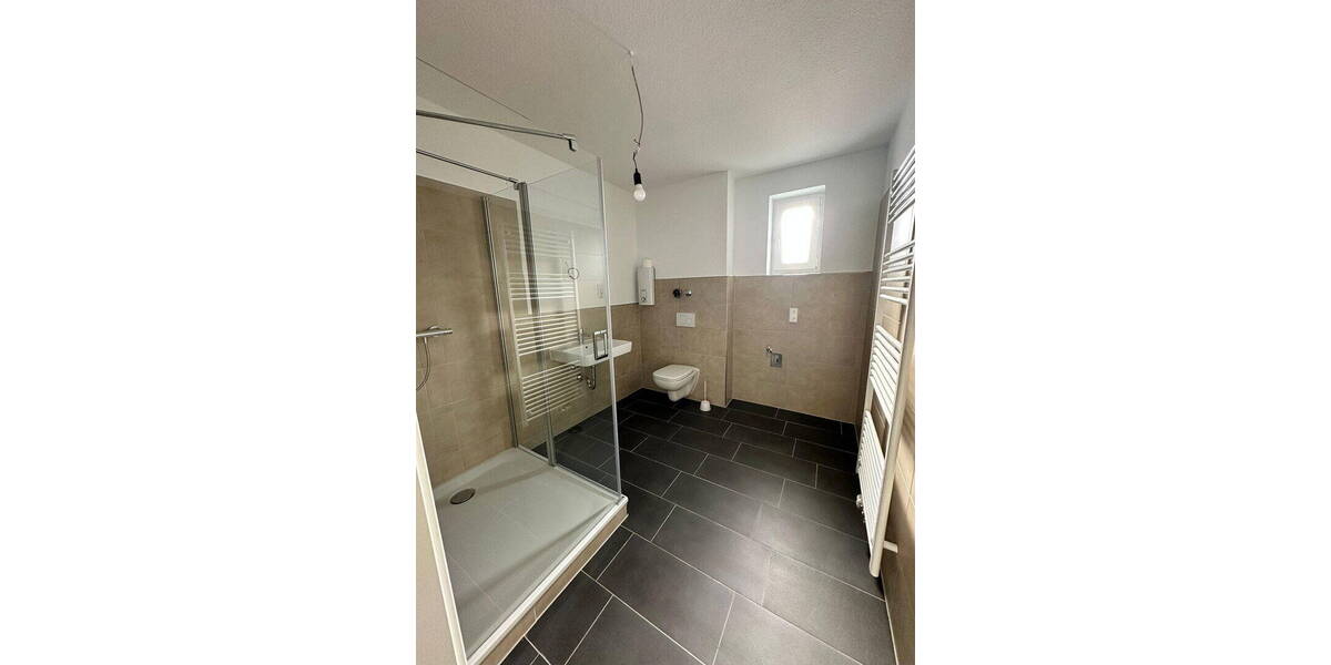 Etagenwohnung Recklinghausen Stadtmitte - 4 Zimmer, 133 m&sup2;, 1.300&euro; | Angebot:26027890