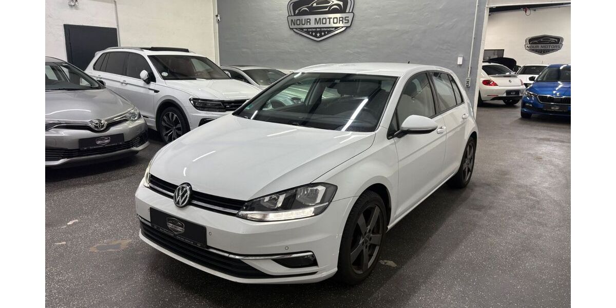 VW Golf 125.100 km 10.767 &euro; Iserlohn 58638
