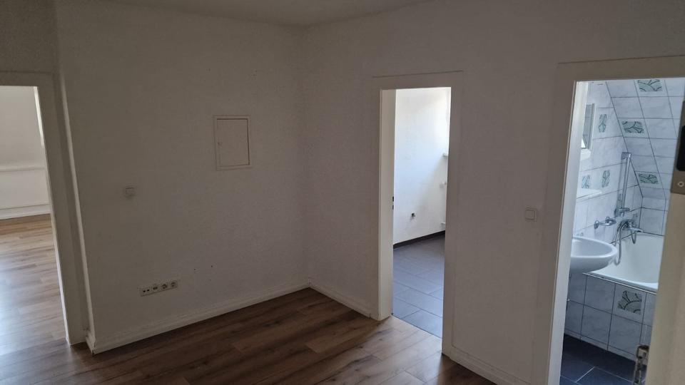 Etagenwohnung Iserlohn Letmathe - 2 Zimmer, 62 m&sup2;, 590&euro; | Angebot:25867934