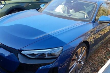 Audi RS e-tron GT 37.149 km 59.670 &euro; Hagen 58091