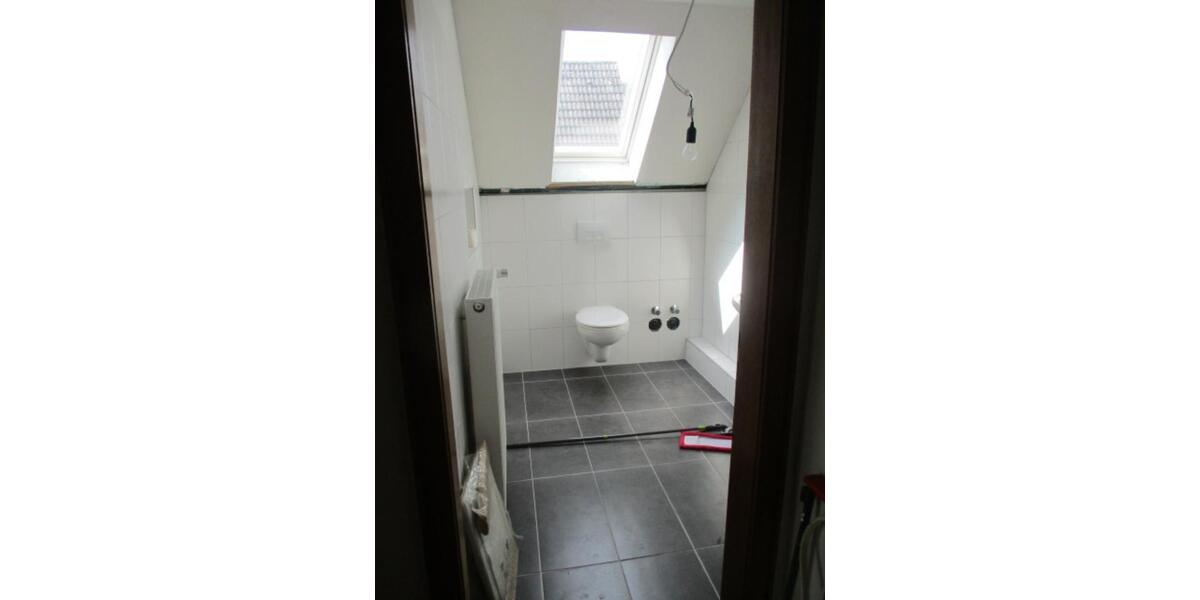 Dachgeschoßwohnung Dortmund Eving - 5 Zimmer, 90 m&sup2;, 1.000&euro; | Angebot:25232948