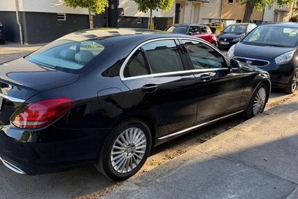 Mercedes-Benz C 250 190.000 km 14.499 &euro; Dortmund 44328
