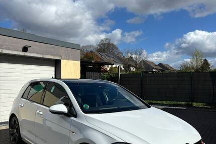 VW Golf 48.416 km 27.400 &euro; Oer-Erkenschwick 45739