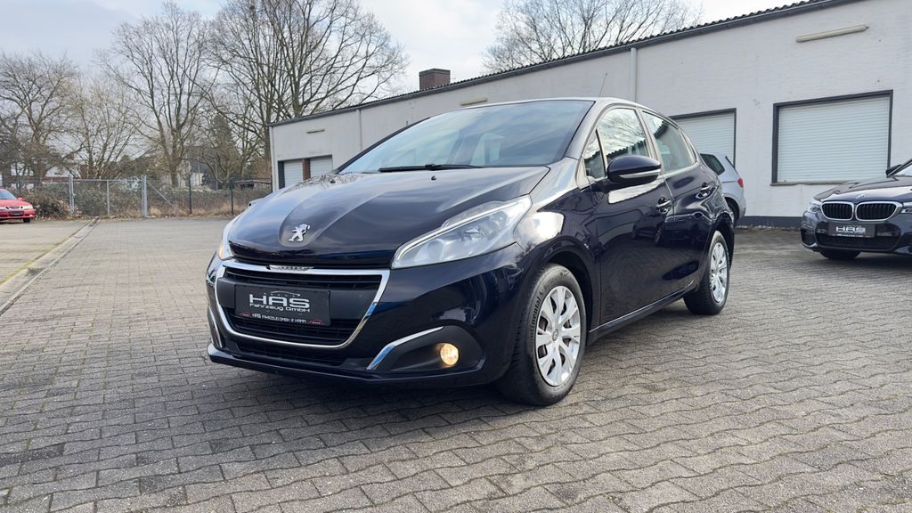 Peugeot 208 97.000 km 5.790 &euro; Hamm 59067