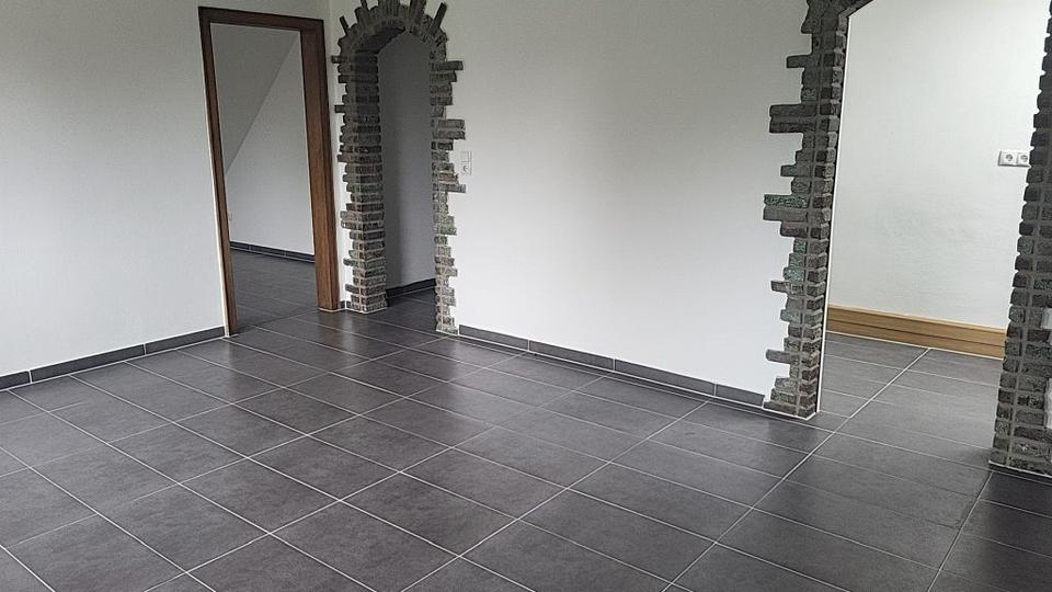 Dachgeschoßwohnung Dortmund Eving - 5 Zimmer, 90 m&sup2;, 1.000&euro; | Angebot:26639556