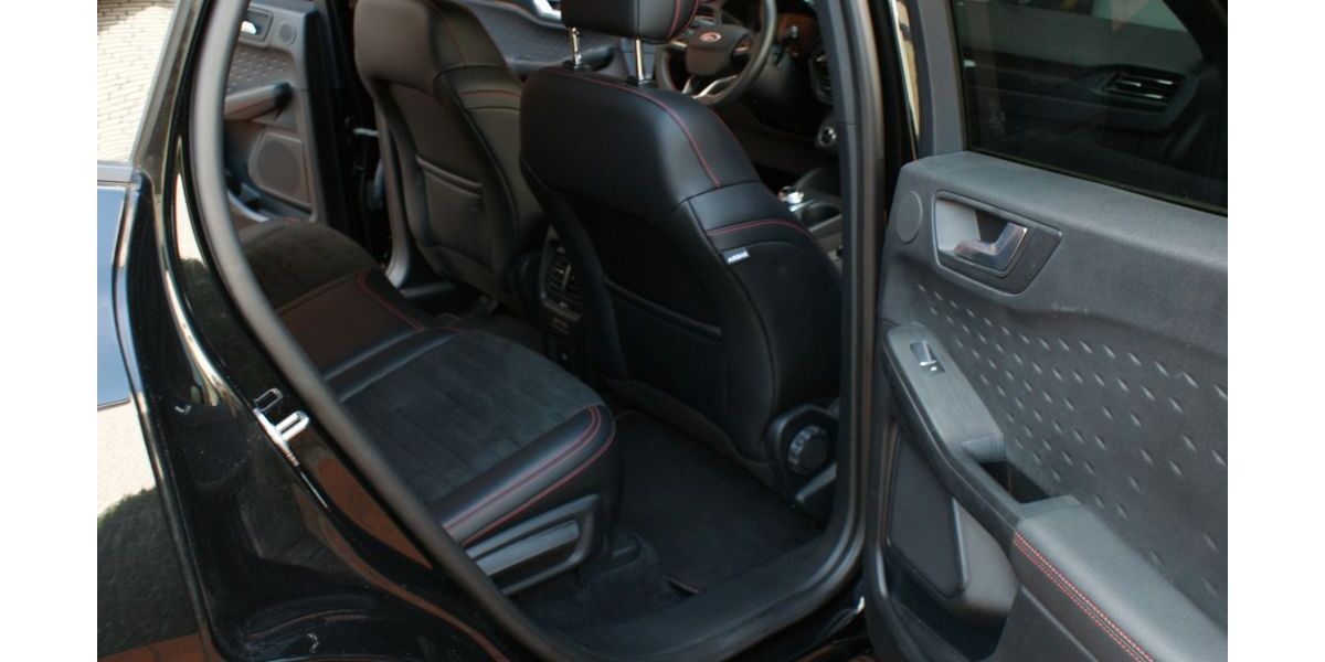 Ford Kuga 57.800 km 19.900 &euro; Kamen 59874