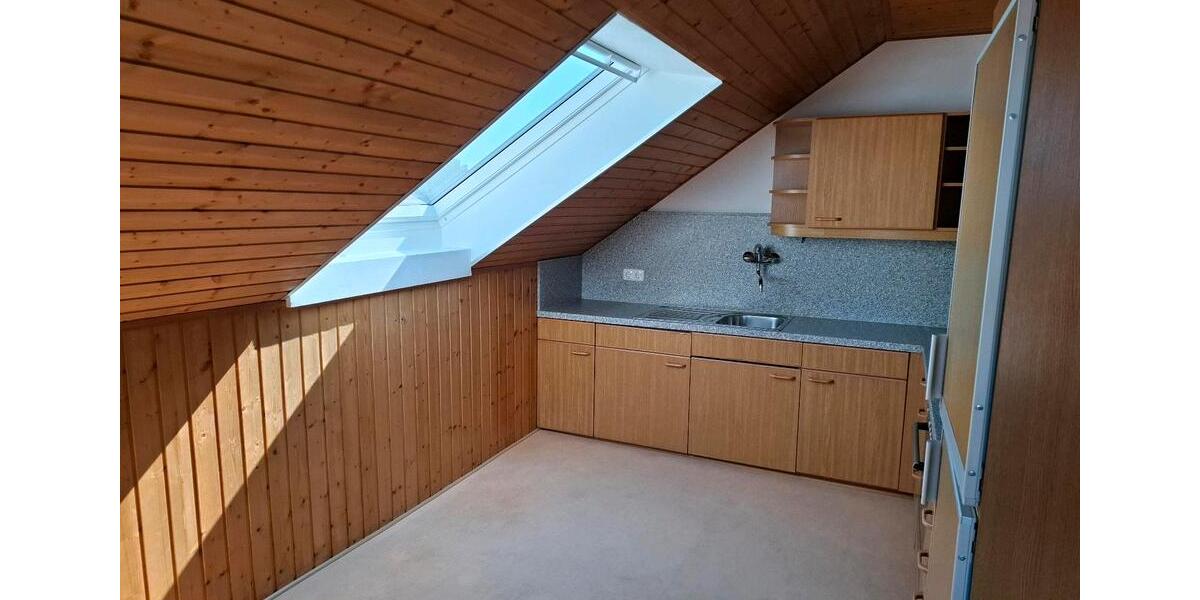 Dachgeschoßwohnung Dortmund Huckarde - 3 Zimmer, 74 m&sup2;, 560&euro; | Angebot:26291741