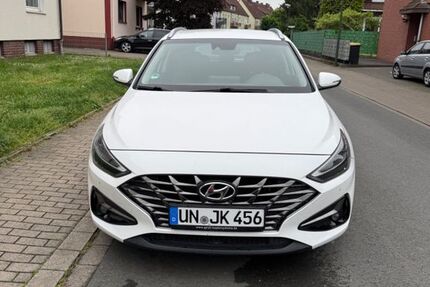 Hyundai i30 72.000 km 17.500 &euro; Lünen 44532