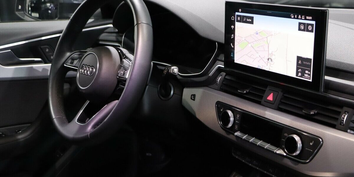 Audi A4 Avant 40 TFSI ADVANCED / LED / PANORAMA 55.000 km 27.777 &euro; Hamm 59077