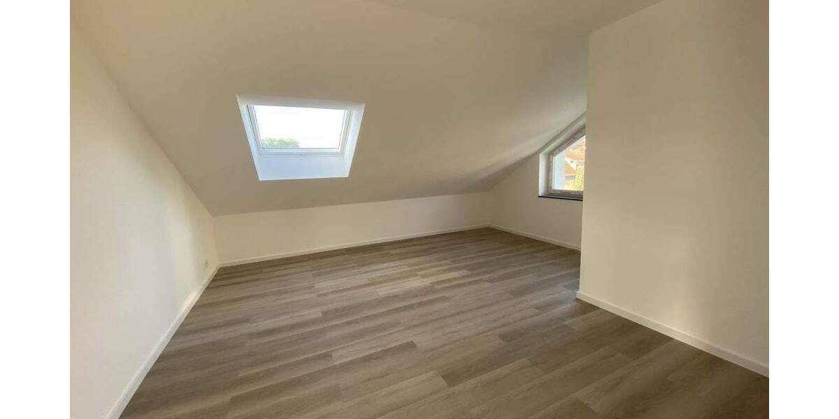 Etagenwohnung Herten / Westerholt Westerholt - 3 Zimmer, 135 m&sup2;, 1.450&euro; | Angebot:25663813