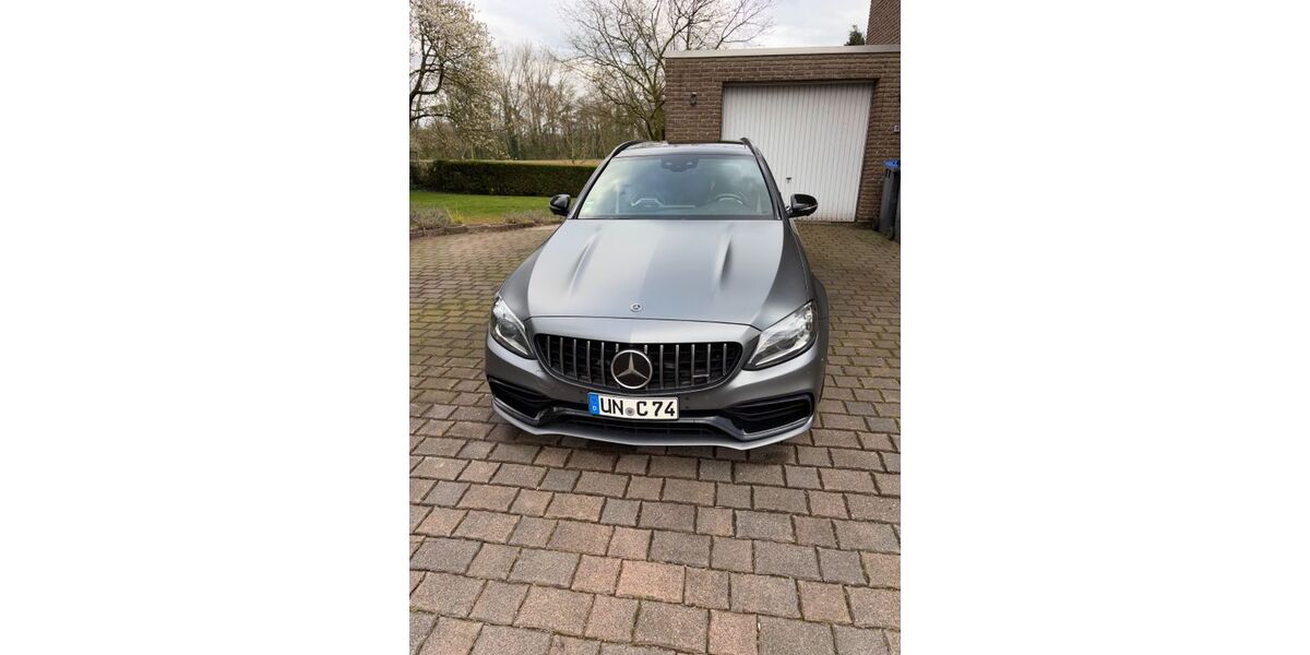 Mercedes-Benz C 63 AMG 169.500 km 39.900 &euro; Selm 59379