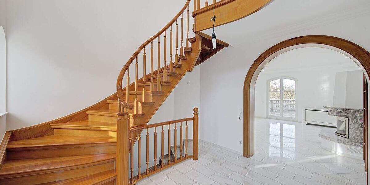 Etagenwohnung Herdecke - 4 Zimmer, 175 m&sup2;, 2.600&euro; | Angebot:25685362