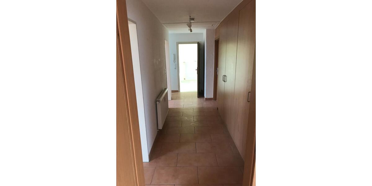 Dachgeschoßwohnung Datteln - 2.5 Zimmer, 80 m&sup2;, 400&euro; | Angebot:26133372