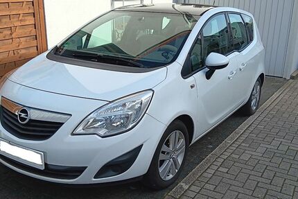 Opel Meriva 220.000 km 3.500 &euro; Bochum 44799