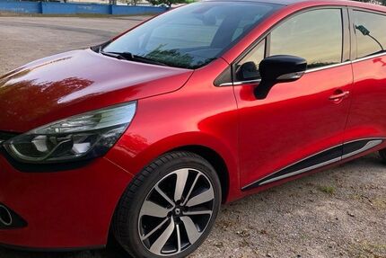 Renault Clio 180.000 km 7.100 &euro; Dortmund 44139