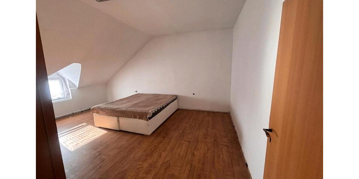 Dachgeschoßwohnung Iserlohn - 3 Zimmer, 650&euro; | Angebot:26536639