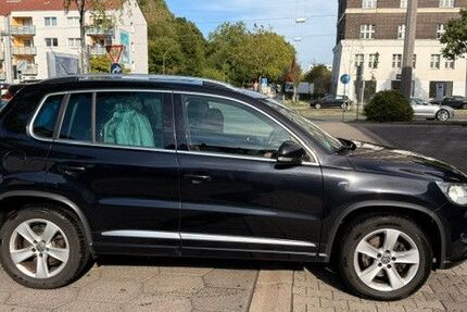 VW Tiguan 185.024 km 4.900 &euro; Dortmund 44143