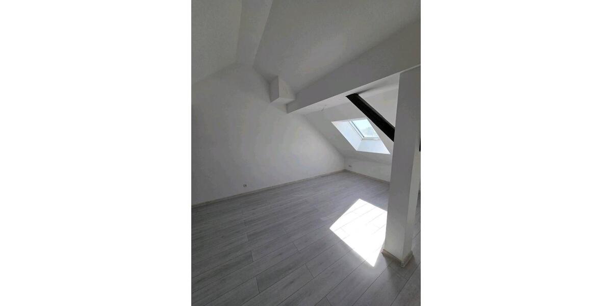 Dachgeschoßwohnung Herne Sodingen - 2 Zimmer, 80 m&sup2;, 600&euro; | Angebot:26551131