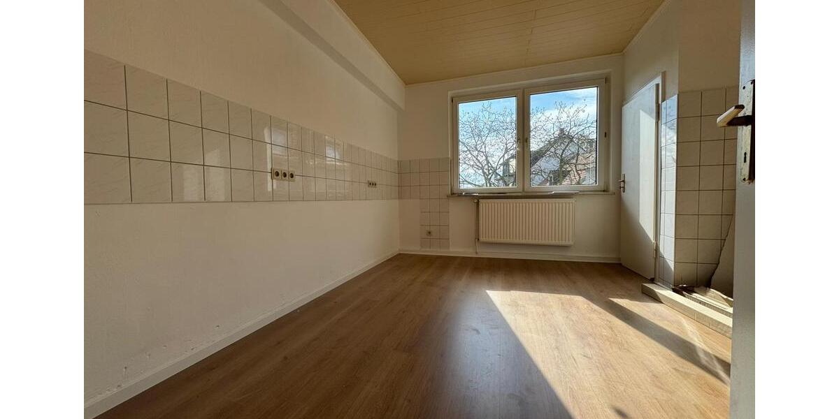 Etagenwohnung Bochum Günnigfeld - 2 Zimmer, 70 m&sup2;, 550&euro; | Angebot:26038845