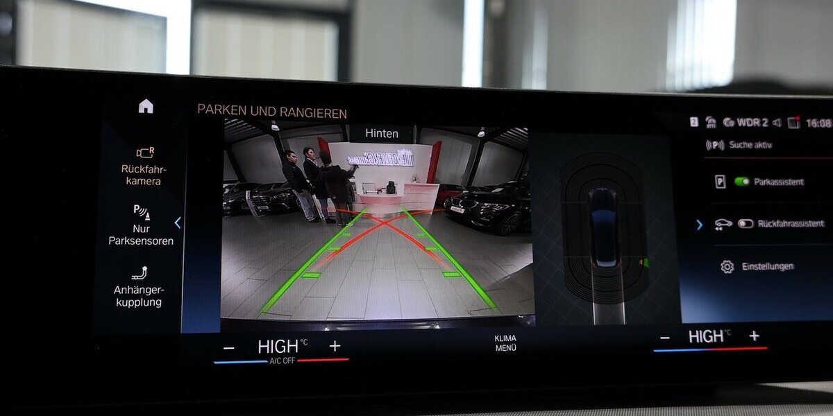 BMW 318d Touring SHADOW SPORT CURVED+NAVI,LEDER,LED 74.000 km 28.777 &euro; Hamm 59077