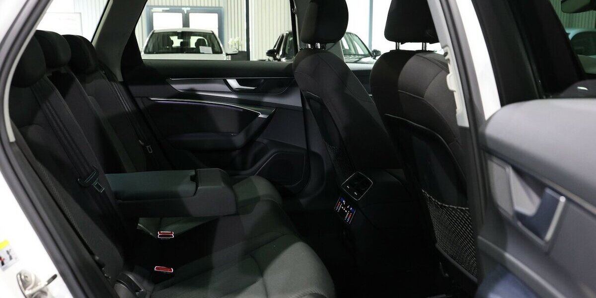 Audi A6 Avant 35 TDI BUSINESS WHITE / PANORAMA,VC,LED 107.000 km 24.777 &euro; Hamm 59077
