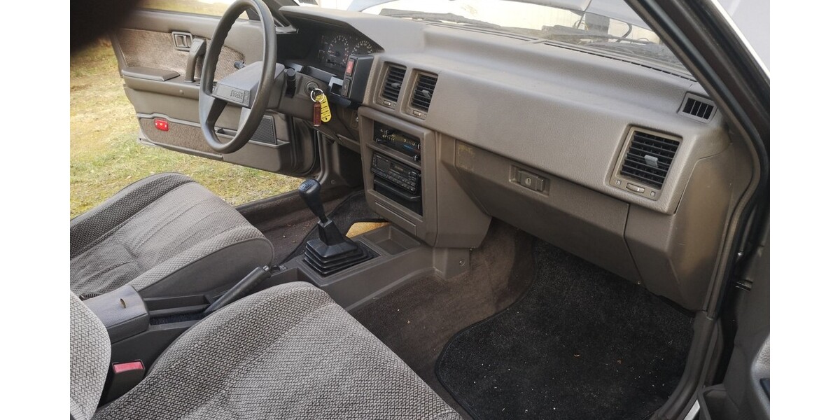 Nissan Bluebird 122.000 km 2.500 &euro; Marl 45772