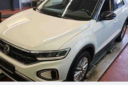 VW T-Roc 43.821 km 18.990 &euro; Marl 45770