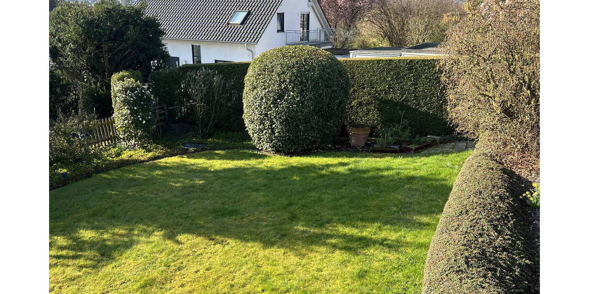 Einfamilienhaus Hagen Hochschulviertel - 6 Zimmer, 259 m&sup2;, 795.000&euro; | Angebot:26257571