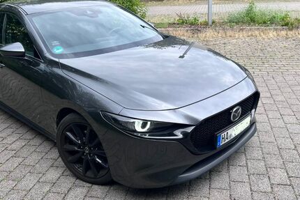 Mazda 3 40.000 km 22.999 &euro; Hagen 58099