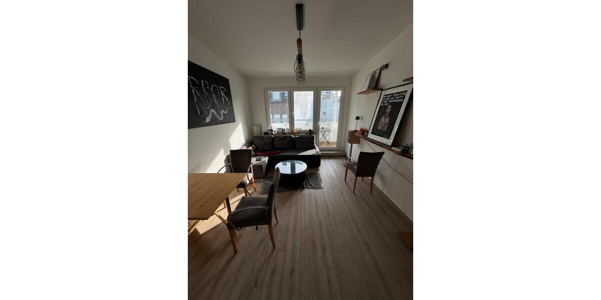 Etagenwohnung Dortmund Innenstadt West - 4 Zimmer, 16 m&sup2;, 475&euro; | Angebot:26033003