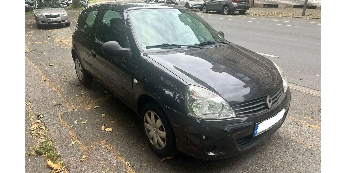Renault Clio 150.000 km 1.000 &euro; Recklinghausen 45657