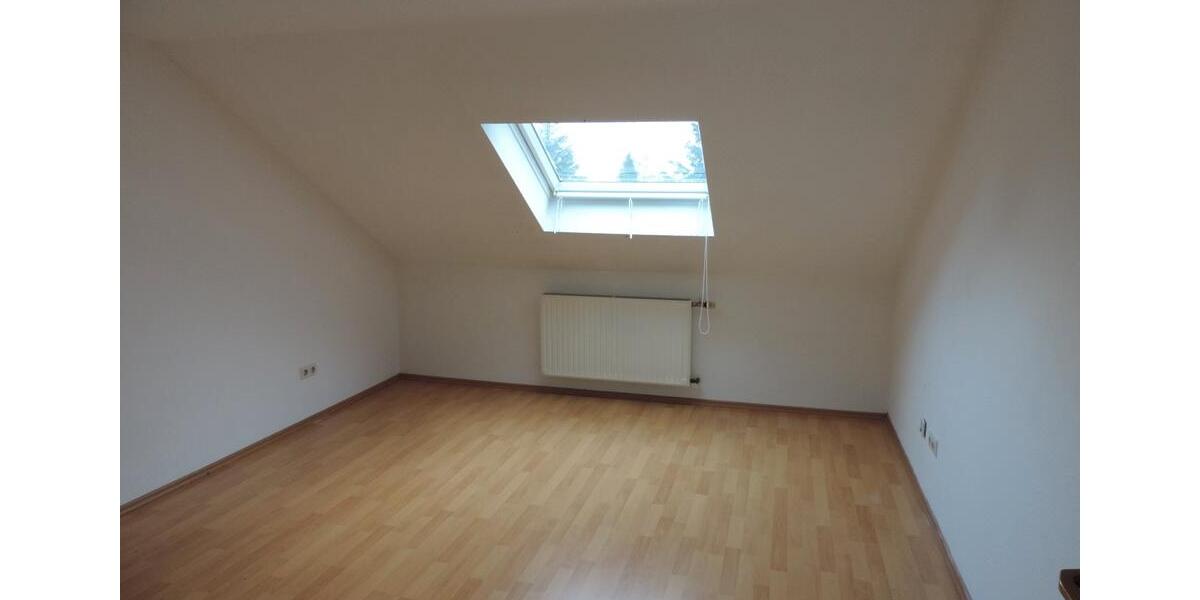 Dachgeschoßwohnung Dortmund Hombruch - 2 Zimmer, 75 m&sup2;, 560&euro; | Angebot:26298784