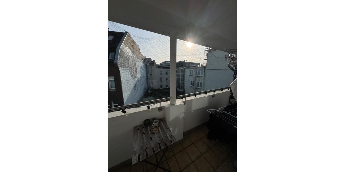 Etagenwohnung Dortmund Innenstadt West - 4 Zimmer, 16 m&sup2;, 475&euro; | Angebot:26033003